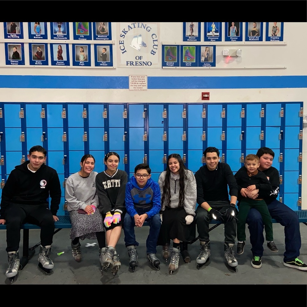 <33 - Picture 3 of 9